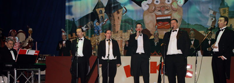 Datei:2014 Strack im Frack.jpg