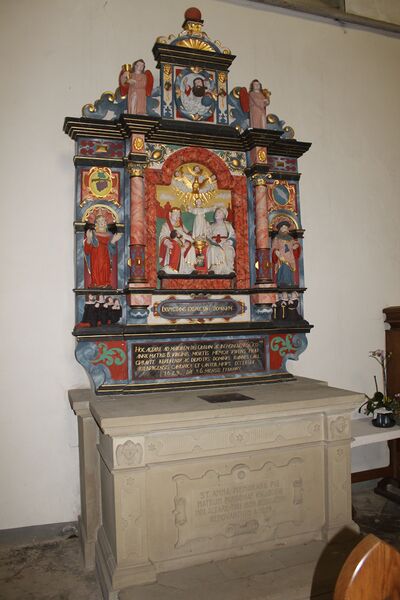 Datei:Annenaltar.jpg