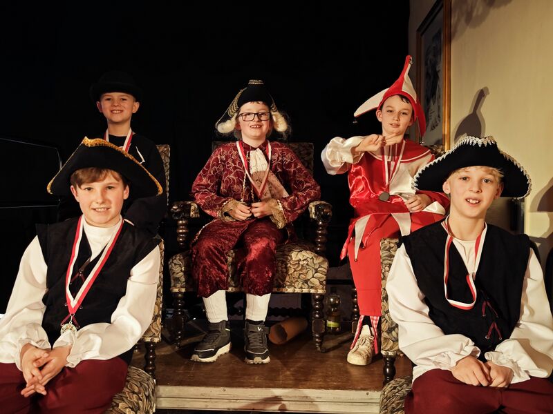 Datei:2026 Kinderschawenmannschaft.jpg